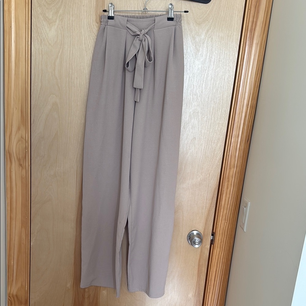 Elegant Tan Women's Wide-Leg Pants with Elastic Waistband